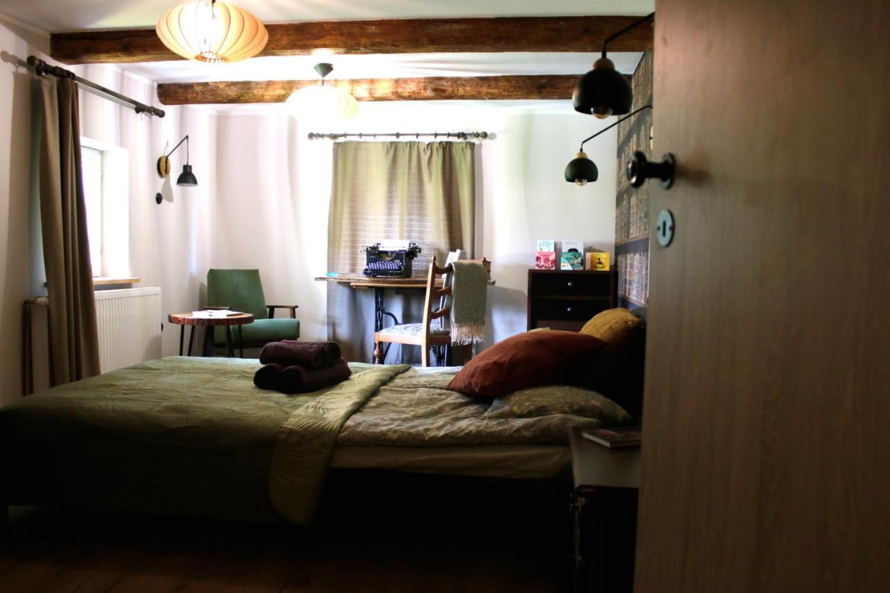 Malinowa Kuznia Bed & Breakfast Wlodzice Wielkie Exterior photo